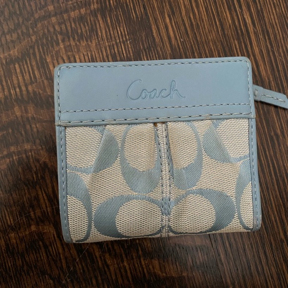 Coach Wallet - Picture 1 of 4